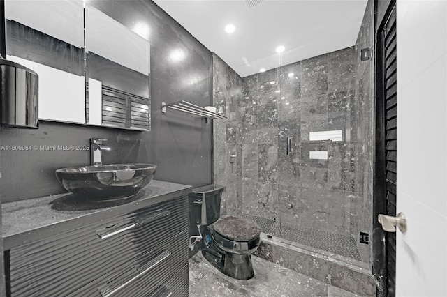 5260 NW 74th Ter, Lauderhill, FL 33319 - full bath with a stall shower, toilet, vanity, and recessed lighting