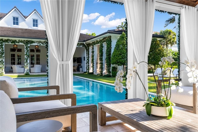 view of swimming pool