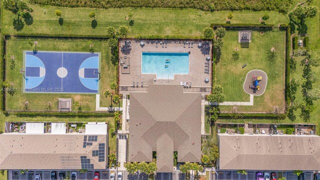 550 NE 4th Ave, Florida City, FL 33034 - aerial view of property and surrounding area featuring a pool