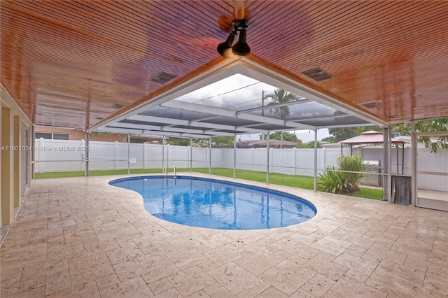 5261 NE 18th Ter, Fort Lauderdale, FL 33308 - view of swimming pool with a patio area, a fenced backyard, and a lanai