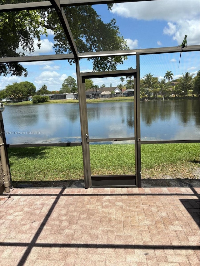 11001 N Lakeview Dr Unit 11001, Pembroke Pines, FL 33026