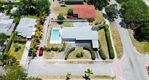 1900 NE 180th St, North Miami Beach, FL 33162 - bird's eye view of a pool