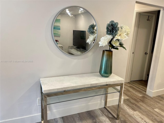 1900 NE 180th St, North Miami Beach, FL 33162 - detailed view of wood finished floors and baseboards