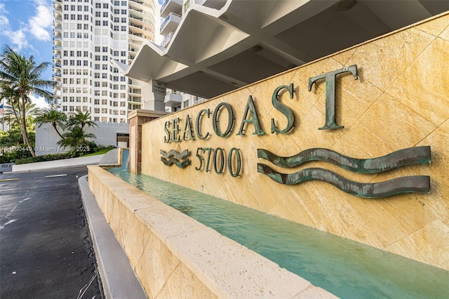 5700 Collins Ave Unit 4A, Miami Beach, FL 33140 - view of community sign