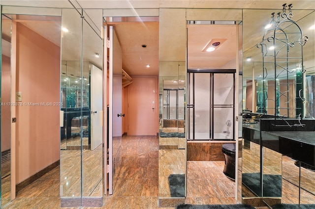 11111 Biscayne Blvd Unit 227, Miami, FL 33181 - full bathroom featuring vanity, toilet, baseboards, and tub / shower combination