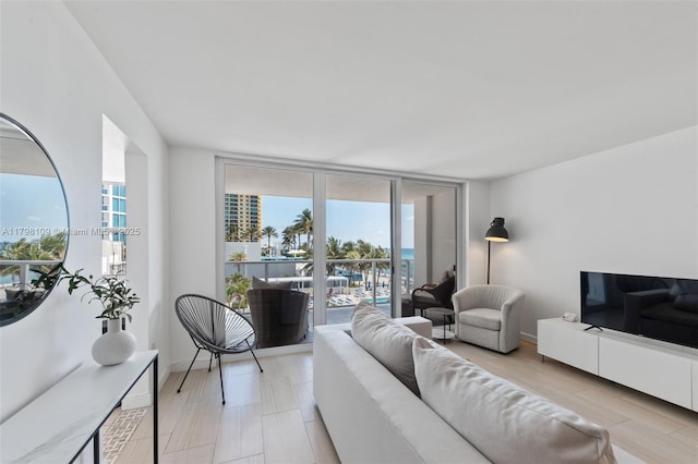 2751 S Ocean Dr Unit 403S, Hollywood, FL 33019 - view of living area