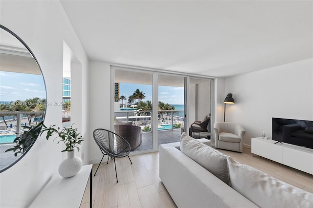 2751 S Ocean Dr Unit 403S, Hollywood, FL 33019 - view of living room