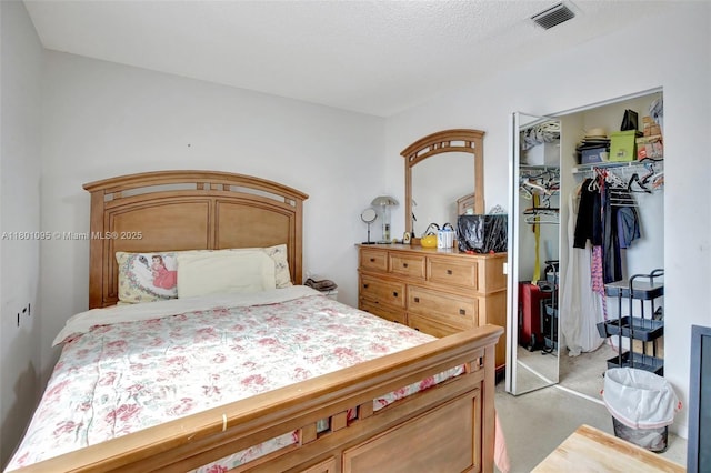 1562 NW 157th Ave, Pembroke Pines, FL 33028 - bedroom featuring a closet and light carpet