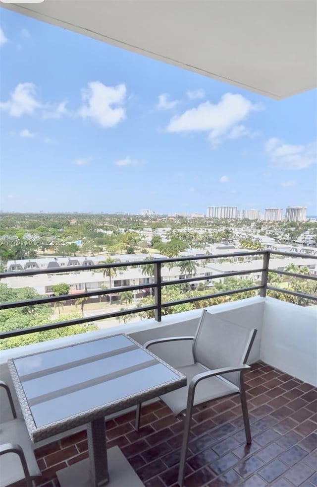 600 Three Islands Blvd Unit 905, Hallandale Beach, FL 33009 - balcony with a view of city