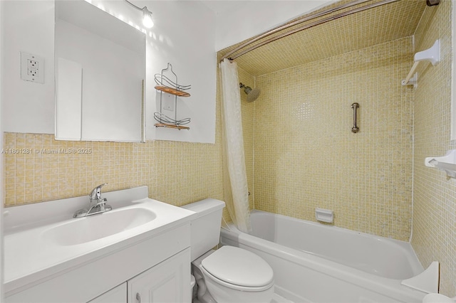 121 Golden Isles Dr Unit 905, Hallandale Beach, FL 33009 - full bath with shower / bath combo, tile walls, toilet, and vanity