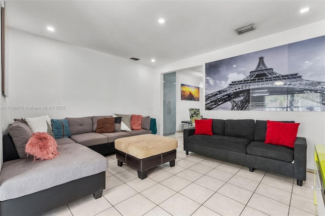 621 E 8th St, Hialeah, FL 33010 - living area featuring light tile patterned floors and recessed lighting