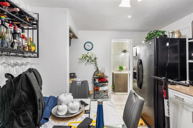 621 E 8th St, Hialeah, FL 33010 - dining area featuring radiator heating unit