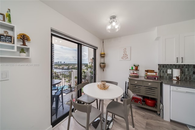 1201 S Ocean Dr Unit 1105N, Hollywood, FL 33019 - dining area with a water view