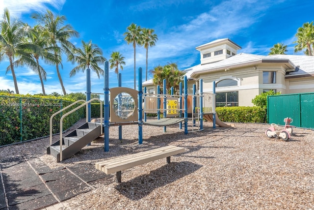 1576 Breakwater Ter, Hollywood, FL 33019 - view of community jungle gym