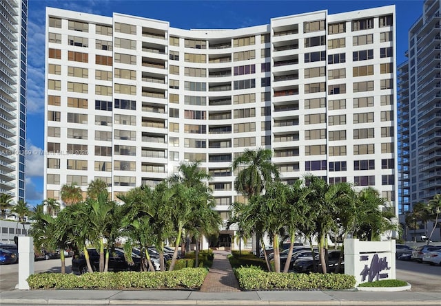 3505 S Ocean Dr Unit 420, Hollywood, FL 33019 - photo 1