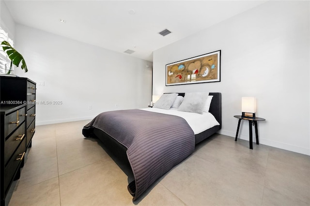 4275 Prairie Ave, Miami Beach, FL 33140 - bedroom featuring baseboards