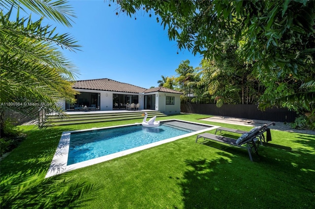 4275 Prairie Ave, Miami Beach, FL 33140 - view of swimming pool