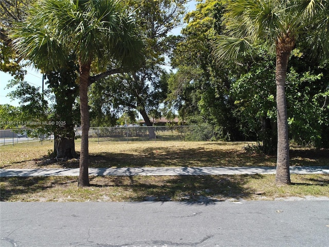 719 SW 12th Ave, Dania Beach, FL 33004