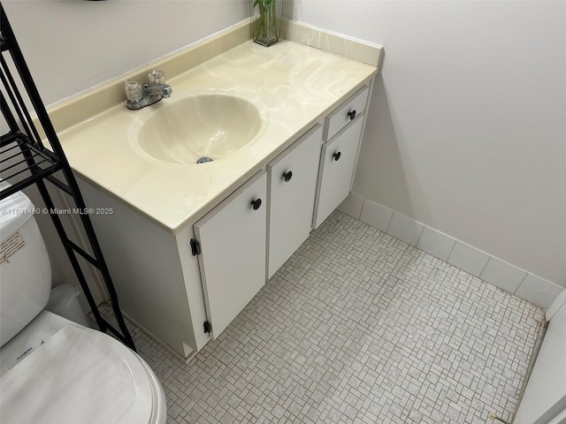 1000 Colony Point Cir Unit 302, Pembroke Pines, FL 33026 - bathroom with vanity, tile patterned flooring, and toilet