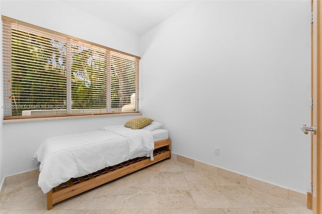 9500 SW 60th Ct, Pinecrest, FL 33156 - bedroom featuring baseboards