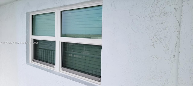 3040 Lake Shore Dr, Riviera Beach, FL 33404 - exterior view of stucco siding