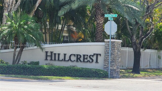 981 Hillcrest Ct Unit 114, Hollywood, FL 33021 - community / neighborhood sign with fence