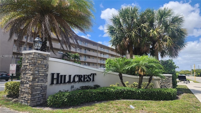981 Hillcrest Ct Unit 114, Hollywood, FL 33021 - view of community / neighborhood sign
