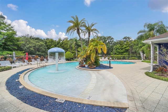 2950 Lucayan Harbour Cir Unit 107, Kissimmee, FL 34746 - community pool with a patio