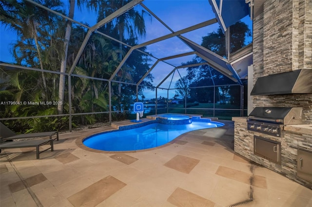 2623 Oakbrook Dr, Weston, FL 33332 - pool at twilight featuring exterior kitchen, a patio area, a pool with connected hot tub, and a lanai
