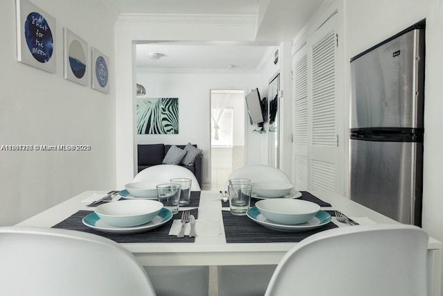 928 Jefferson Ave Unit 6, Miami Beach, FL 33139 - dining space with crown molding