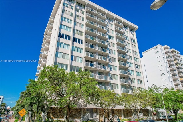 1345 Lincoln Unit 1006, Miami Beach, FL 33139 - view of apartment building / complex