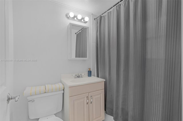 1555 Pennsylvania Ave Unit 209, Miami Beach, FL 33139 - full bathroom featuring toilet, vanity, and a shower with shower curtain
