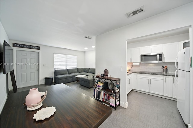 13344 SW 59th Ln, Miami, FL 33183 - dining room featuring baseboards