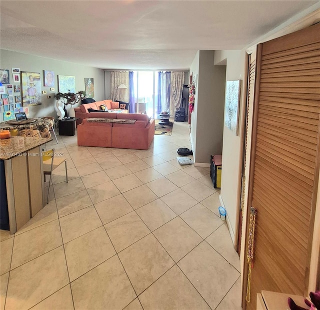 3800 S Ocean Dr Unit 818, Hollywood, FL 33019 - living room featuring light tile patterned flooring