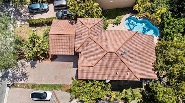 5832 NW 120th Ave, Coral Springs, FL 33076 - view of subject property featuring a pool