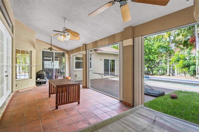 782 Lake Blvd, Weston, FL 33326 - sunroom featuring a ceiling fan and vaulted ceiling