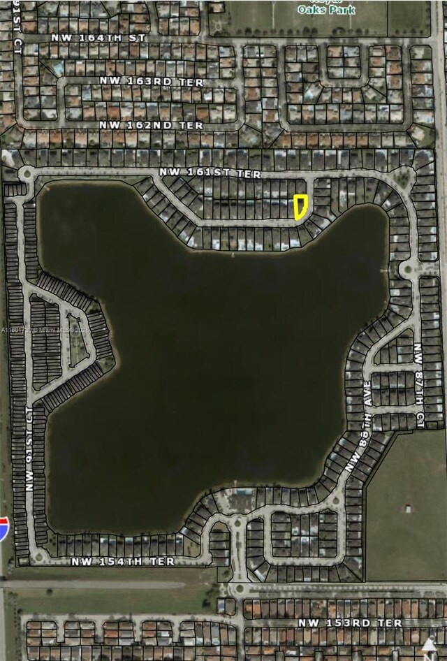 8824 NW 161st Ter, Miami Lakes, FL 33018 - photo 18