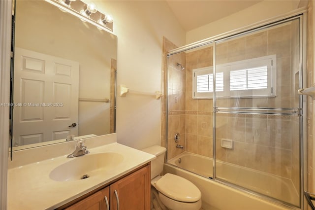 4940 Gateway Gardens Dr, Boynton Beach, FL 33436 - full bathroom featuring toilet, vanity, and enclosed tub / shower combo
