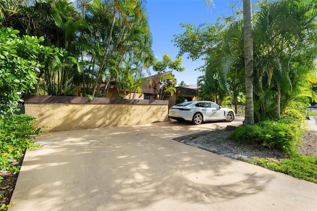1032 NE 204th Ln Unit B, Miami, FL 33179 - view of concrete surface