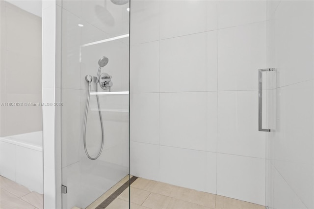 2000 Metropica Way Unit 2504, Sunrise, FL 33323 - full bath with tiled shower and tile patterned flooring