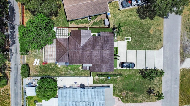 1187 NE 182nd St, North Miami Beach, FL 33162 - aerial view