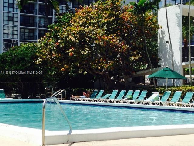 1000 Parkview Dr Unit 605, Hallandale Beach, FL 33009 - photo 2