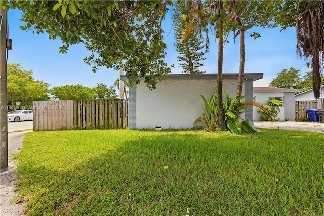6400 Sheridan St, Hollywood, FL 33024 - view of yard