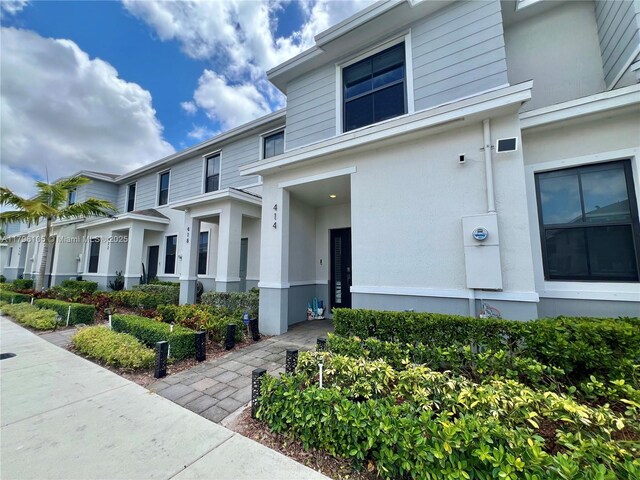 414 NE 12th St, Florida City, FL 33034 - photo 2