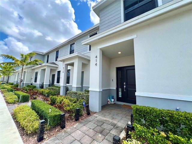 414 NE 12th St, Florida City, FL 33034 - photo 4