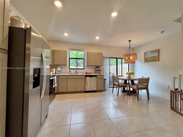 414 NE 12th St, Florida City, FL 33034 - photo 16
