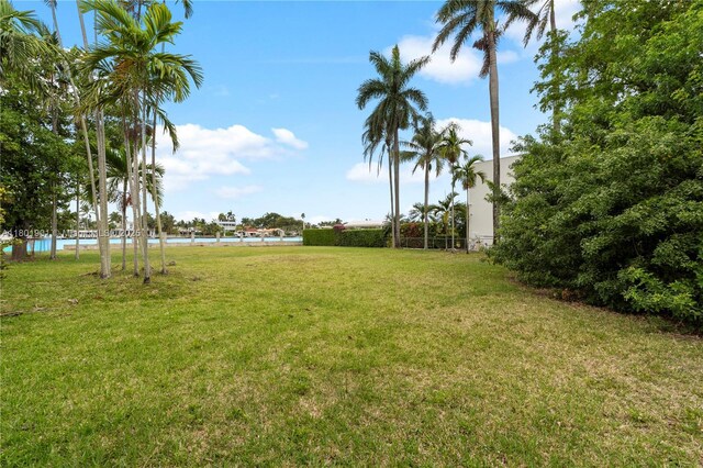 1018 S Northlake Dr, Hollywood, FL 33019 - photo 15