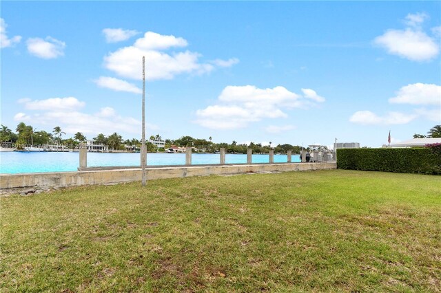 1018 S Northlake Dr, Hollywood, FL 33019 - photo 18