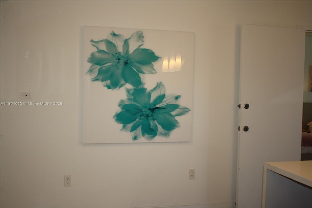 2602 E Hallandale Beach Blvd Unit R408, Hallandale Beach, FL 33009 - view of hall