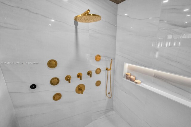 4430 Casper Ct, Hollywood, FL 33021 - full bath with a marble finish shower